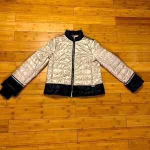 Liu jo women coat, size (S), made in Italy , In a very good condition